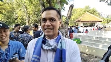 Staf Khusus Gubernur Jakarta Bidang Komunikasi Sosial, Cyril Raoul Hakim 