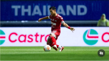 Bek Bangkok United Pratama Arhan