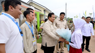 Presiden Prabowo hadir di acara KPR FLPP dan serah terima kunci di Cileungsi