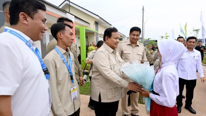 Presiden Prabowo hadir di acara KPR FLPP dan serah terima kunci di Cileungsi