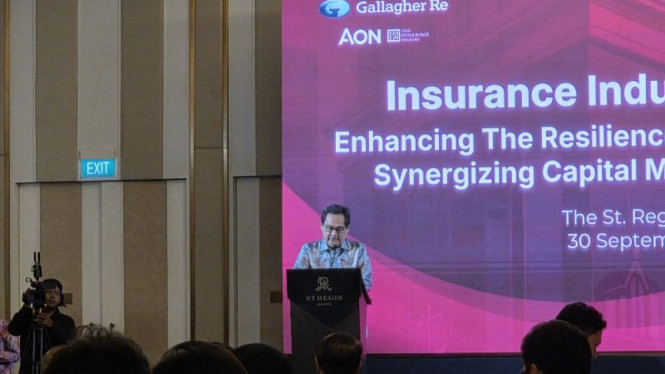 Managing Director Chief Economist Danantara Reza Yamora Siregar.