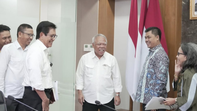 Kepala Otorita IKN, Basuki Hadimuljono menemui Wamensesneg Juri Ardiantoro dan Bambang Eko