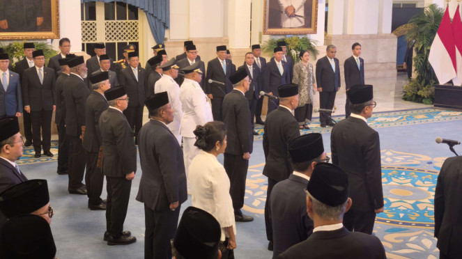 Prabowo melantik sejumlah tokoh di Istana Negara
