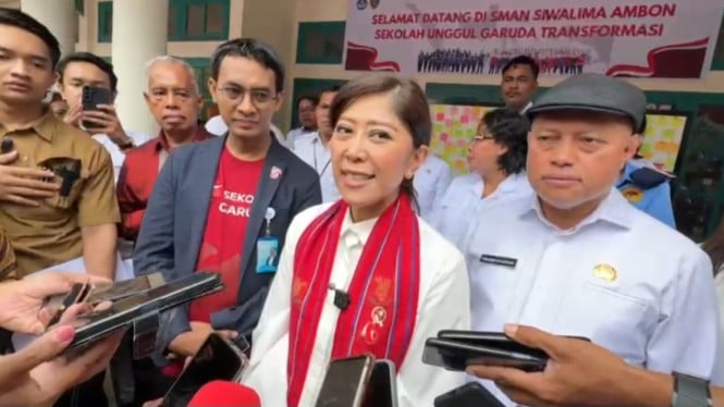Menkomdigi Meutya Hafid usai resmikan Sekolah Garuda di Ambon