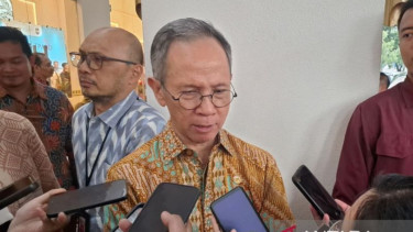 Ketua Dewan Komisioner OJK Mahendra Siregar.