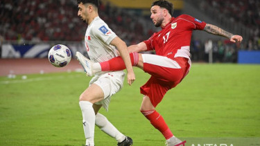 Bek Timnas Indonesia, Calvin Verdonk (kanan)