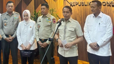 Menteri Kehutanan Raja Juli Antoni