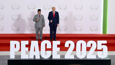 Presiden RI Prabowo Subianto dan Presiden AS Donald Trump di KTT Perdamaian Gaza