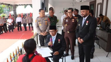 Forkopimda Kota Batu melakukan uji coba pengoperasionalan inovasi SPKT