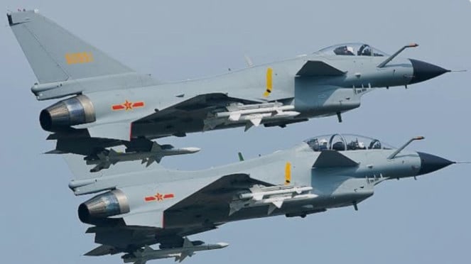 Jet tempur Chengdu J-10 China