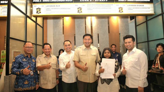 Mendagri Tito Karnavian tinjau Mal Pelayanan Publik (MPP) Kota Surabaya, Jatim