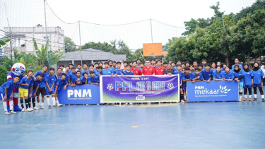 Coaching Clinic Futsal dan peluang karier di PNM dan MMI di SMK PGRI 109 Tangerang