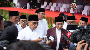 Menag Nasaruddin Umar dan Wamenag Romo Syafii di Peringatan Hari Santri