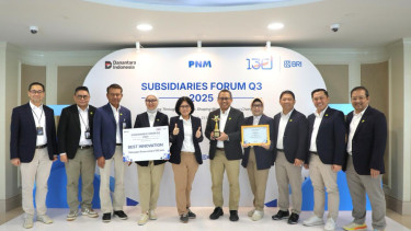 Pegadaian Raih Penghargaan Best Innovation pada acara BRI Subsidiaries Forum Q3 2025