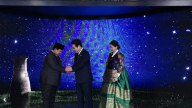 Presiden RI Prabowo Subianto menghadiri gala dinner KTT APEC 2025