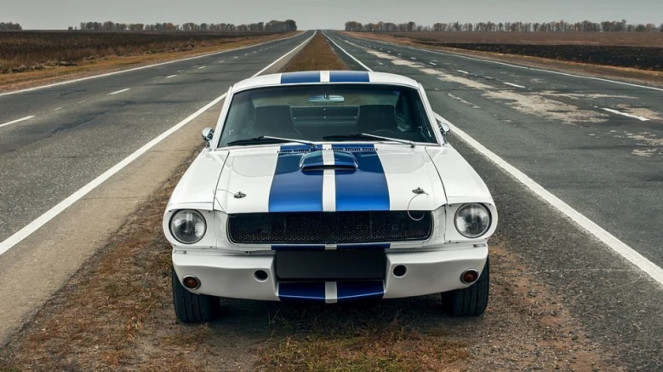 Mobil Mustang Shelby GT350