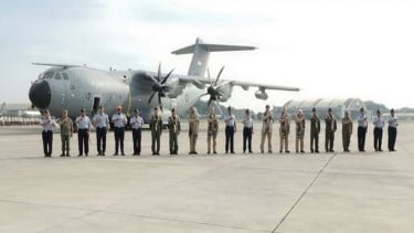 Pesawat angkut militer TNI AU Airbus A400M mendarat di Lanud Halim Perdanakusuma