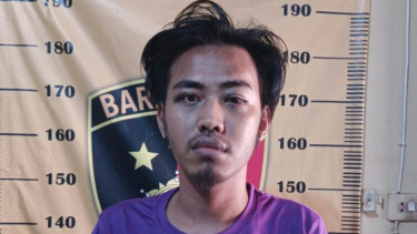 Thoriq alias TH (23) pelaku pelecehan perempuan yang lagi salat zuhur di masjid