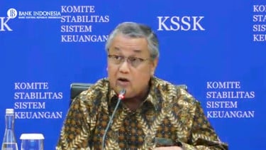 Gubernur BI, Perry Warjiyo, Konferensi Pers Hasil Rapat Berkala KSSK IV-2025