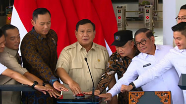 Presiden Prabowo Subianto resmikan Stasiun Tanah Abang