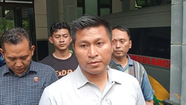Kasatreskrim Polres Jombang AKP Margono Suhendra (tengah)
