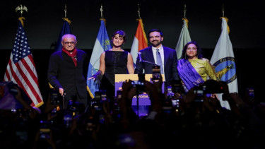 Zohran Mamdani, Wali Kota New York terpilih bersama keluarganya