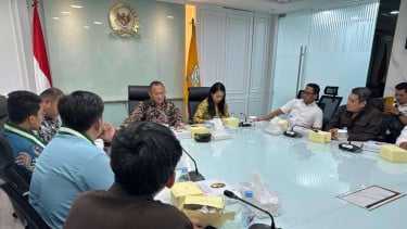Ketua Fraksi Golkar M Sarmuji