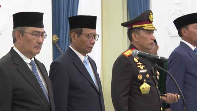 Pelantikan Komite Reformasi Polri di Istana Merdeka