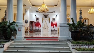 Dalem paringgitan yang menjadi rumah dinas Bupati Ponorogo Sugiri Sancoko