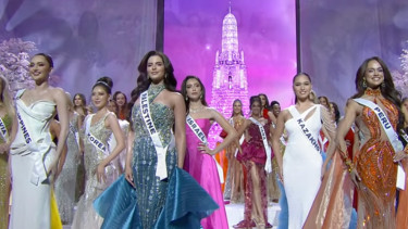 Miss Israel Beri Tatapan Sinis ke Miss Palestina