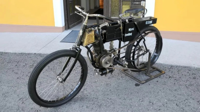 Motor Orient?Aster