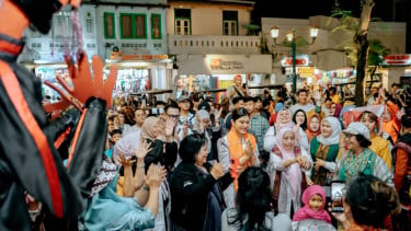 Ketua Dekranasda Sumatera Utara (Sumut), Kahiyang Ayu (tengah)