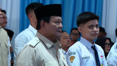Presiden Prabowo Luncurkan Digitalisasi Pembelajaran di SMPN Bekasi