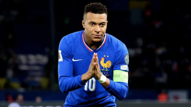 Kapten Timnas Prancis, Kylian Mbappe, 5. Robert Lewandowski, 4. Mike Newell, 3. Bafetimbi Gomis, 2. Kylian Mbappe, 1. Mohamed Salah