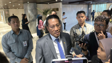 Menteri Hukum (Menkum) Supratman Andi Agtas di Kompleks Parlemen, Senayan
