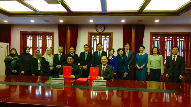 Rektor UI Prof. Heri dan rombongan berkunjung ke Peking University 