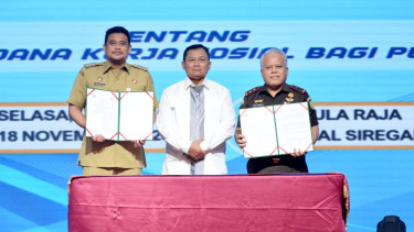 Gubsu Bobby Nasution (kiri) dan Kajati Sumut (kanan)