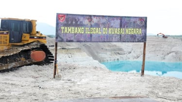 Penertiban tambang ilegal di Dusun Nadi, Desa Lubuk Lingkuk, Bangka Belitung