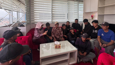 13 warga Garut dan Tasikmalaya jadi korban penipuan perekrut kerja sawit berhasil dipulangkan ke kampung halaman