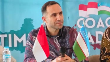 Mantan pelatih Timnas Uzbekistan, Timur Kapadze
