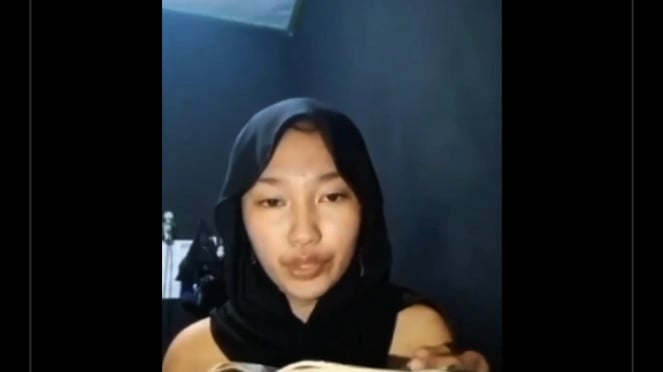 Wanita diduga melecehkan kitab suci Al-Qur’an