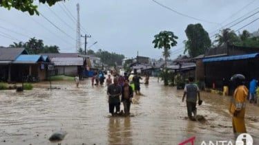 Banjir melanda sejumlah wilayah di Kabupaten Tapanuli Selatan, Sumatera Utara