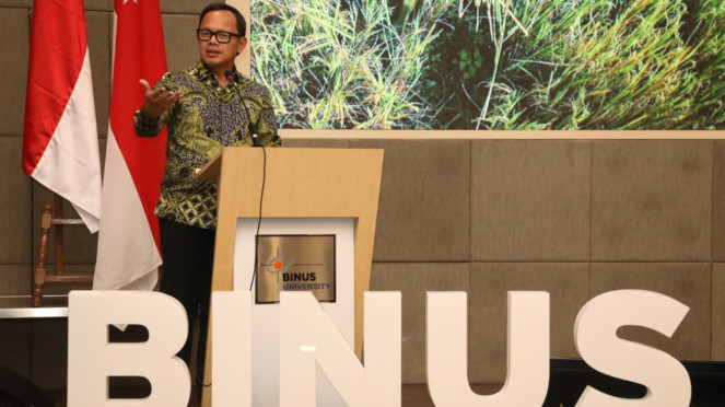 Wamendagri Bima di acara Design Thinking & User Experience (DTUX) Summit 2025