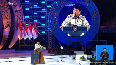 Presiden RI Prabowo Subianto menghadiri puncak peringatan Hari Guru Nasional