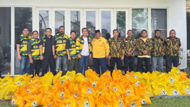 AMPG menyerahkan bantuan untuk korban banjir di Sumatera dan Aceh