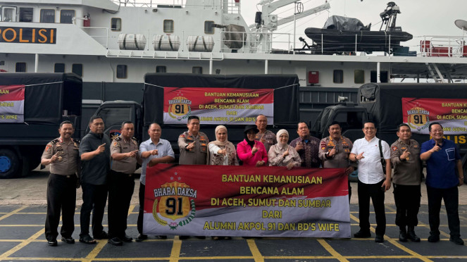 Alumni Akpol 1990 salurkan bantuan untuk korban bencana di Sumatera