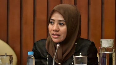 Anggota Komisi IV DPR RI Fraksi Golkar, Alien Mus