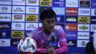 Kiper Persib, Fitrah Maulana