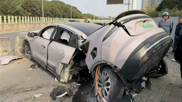 Kecelakaan SUV Listrik China