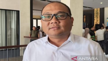 Kepala Dinas Perhubungan Jawa Barat Dhani Gumelar